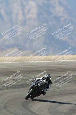 media/Oct-30-2025-Racers Edge (Thu) [[dabbdaf680]]/3-B Group/Session 2 (Bowl Exit)/